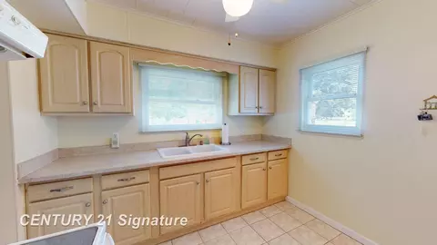 1103 Beatrice, Flushing, MI 48433 photo 3