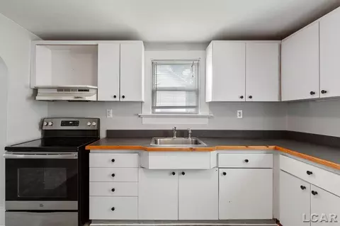 518 Ormsby #520 OSBY, Adrian, MI 49221 photo 10