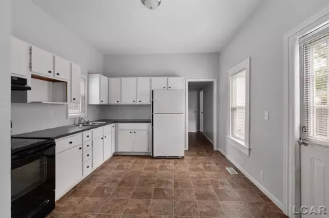518 Ormsby #520 OSBY, Adrian, MI 49221 photo 21