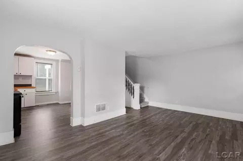 518 Ormsby #520 OSBY, Adrian, MI 49221 photo 5