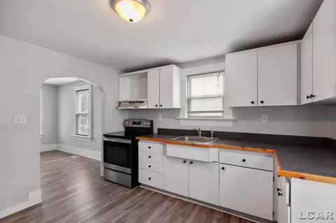 518 Ormsby #520 OSBY, Adrian, MI 49221 photo 7