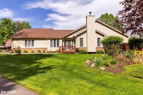 70266 Whitetail #BLDG E, Bruce Township, MI 48065