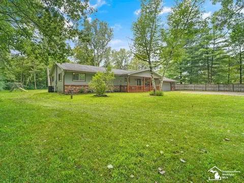 3671 W Temperance, Lambertville, MI 48144