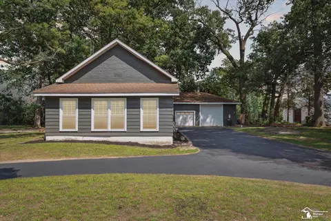 2605 Summerfield Rd, Petersburg, MI 49270