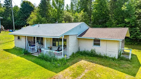305 Sibley, Houghton, MI 49931