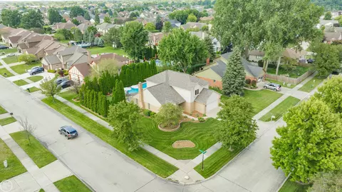 16331 Randy, Macomb, MI 48042 photo 52