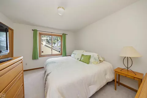 16331 Randy, Macomb, MI 48042 photo 31