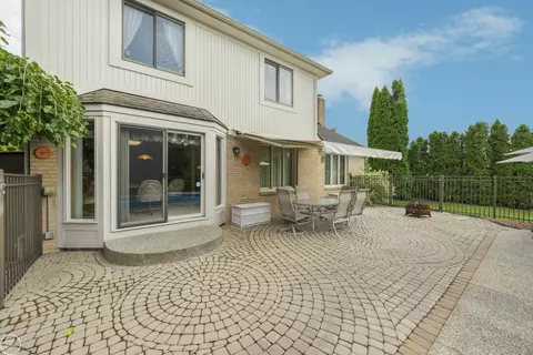 16331 Randy, Macomb, MI 48042 photo 6