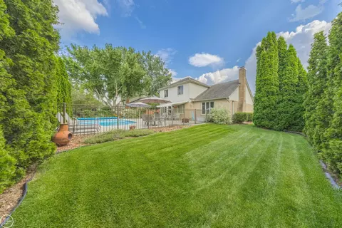 16331 Randy, Macomb, MI 48042 photo 54