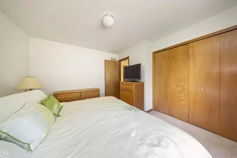 16331 Randy, Macomb, MI 48042 photo 32