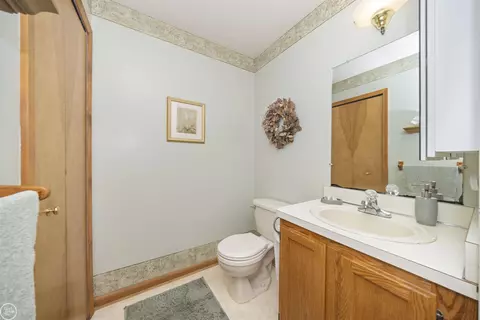 16331 Randy, Macomb, MI 48042 photo 29