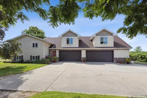 889 S Nine Mile, Midland, MI 48640