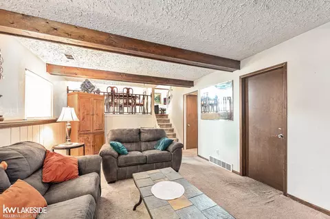 47230 Tilch, Macomb, MI 48044 photo 12
