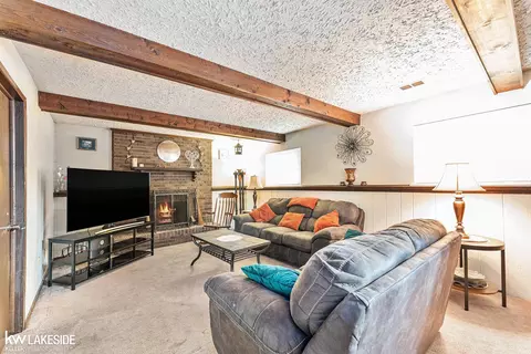 47230 Tilch, Macomb, MI 48044 photo 11