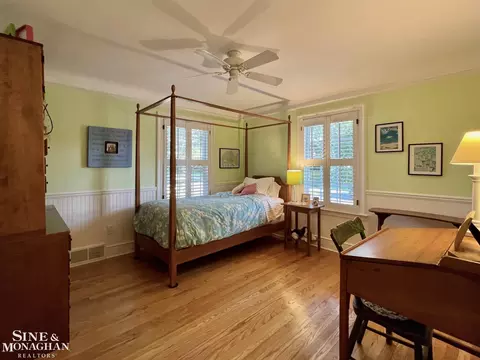 Bedroom - 252 Moran, Grosse Pointe Farms, MI 48236 photo 2 of 4