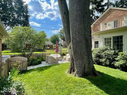 Exterior - 252 Moran, Grosse Pointe Farms, MI 48236 photo 10 of 12