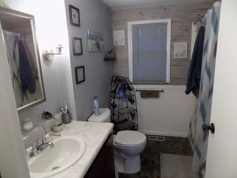 2472 N Three Rivers, Gladwin, MI 48624 photo 6