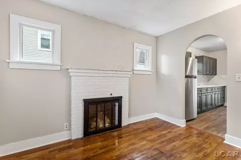 Living - 809 Clinton, Adrian, MI 49221 photo 5 of 5