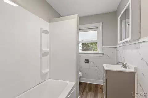 Bath - 809 Clinton, Adrian, MI 49221 photo 1 of 2