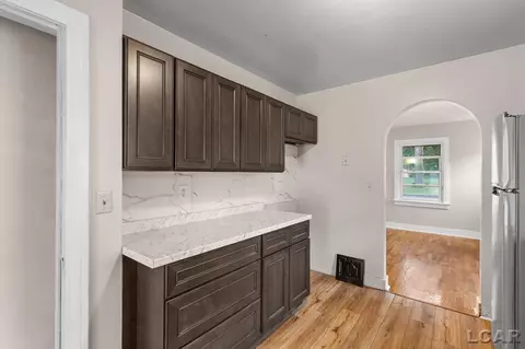 Entry Way - 809 Clinton, Adrian, MI 49221 photo 1 of 1