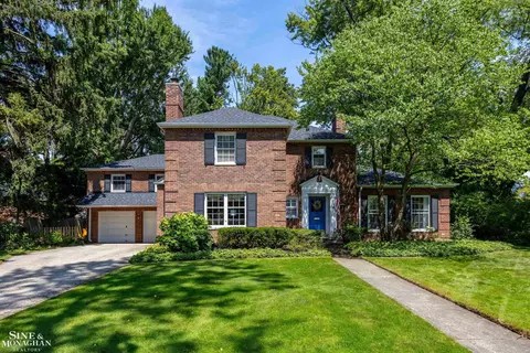 Exterior - 184 Vendome, Grosse Pointe Farms, MI 48236 photo 14 of 15