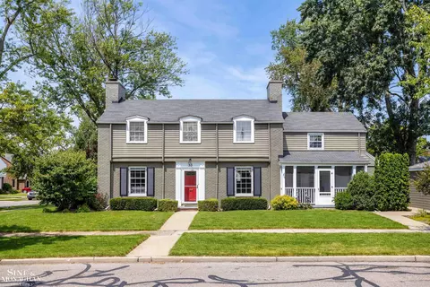 33 Beaupre, Grosse Pointe, MI 48236 photo 53