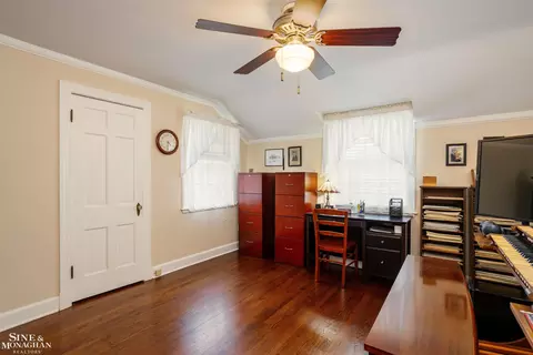 33 Beaupre, Grosse Pointe, MI 48236 photo 26
