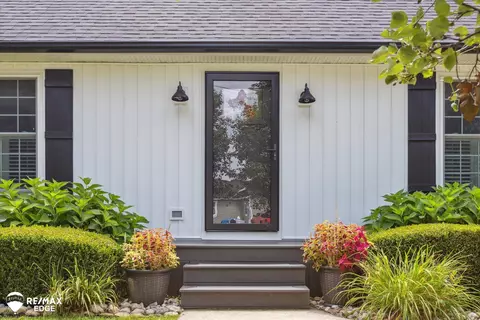 Exterior - 600 E 3rd, Davison, MI 48423 photo 5 of 9