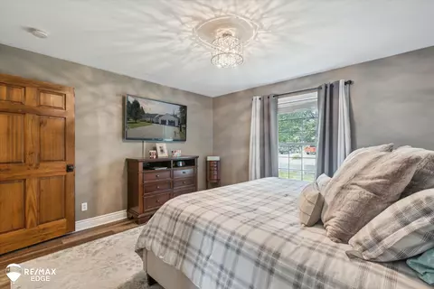 Bedroom - 600 E 3rd, Davison, MI 48423 photo 3 of 7