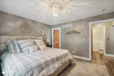 Bedroom - 600 E 3rd, Davison, MI 48423 photo 2 of 7