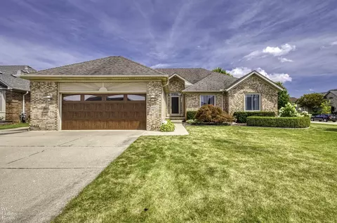 48352 Marion, Macomb, MI 48044
