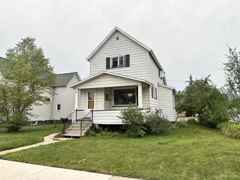 947 Pine, Negaunee, MI 49866