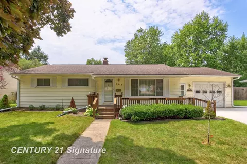 2315 Warwick, Saginaw, MI 48602