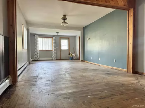 Living - 415 N 3rd, L'anse, MI 49946 photo 1 of 1