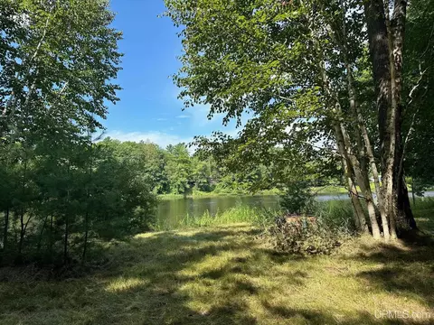 n2815 River Drive, Wallace, MI 49893 photo 16