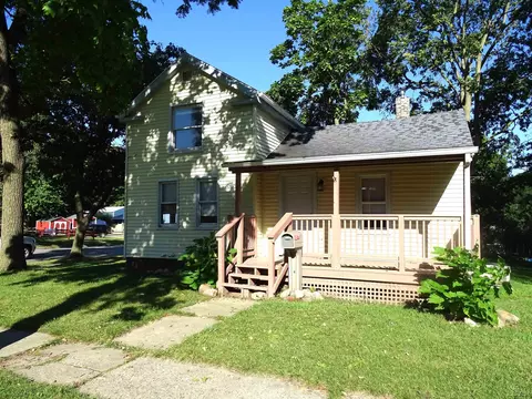 1003 N Broad, Adrian, MI 49221