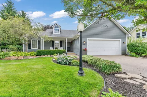 230 Oxford Lk, Oxford, MI 48371