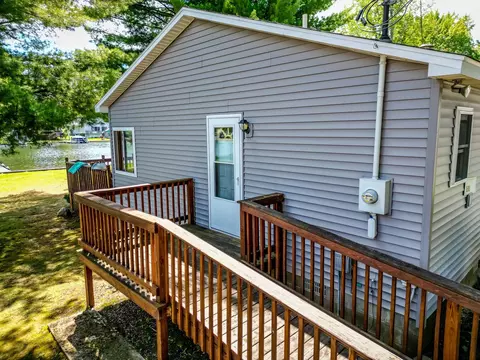 6585 Circle, Harrison, MI 48625 photo 5
