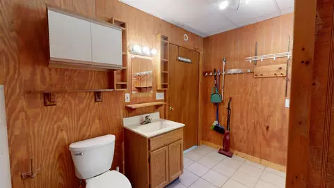 475 E Ashard, Harrison, MI 48625 photo 11
