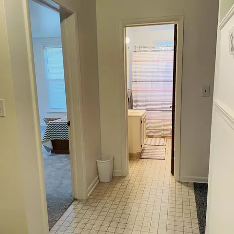 Entry Way - 114 E Wesley, Owosso, MI 48867 photo 6 of 6