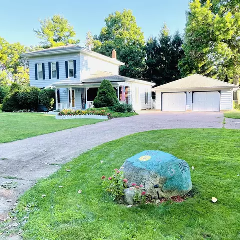 Exterior - 114 E Wesley, Owosso, MI 48867 photo 1 of 14