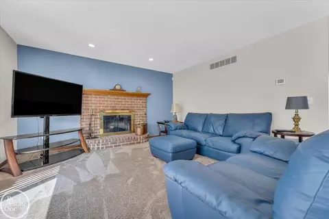 Other - 24072 Pointe, Macomb, MI 48042 photo 2 of 12