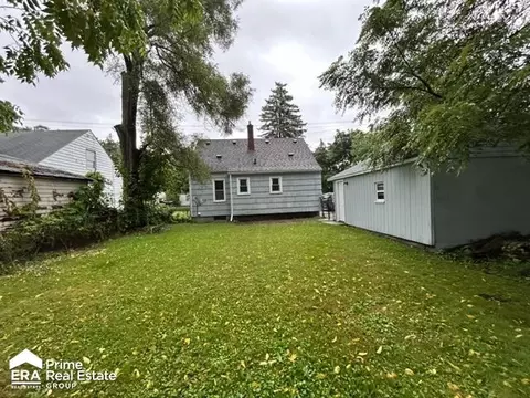 986 Salisbury, Flint, MI 48532 photo 4