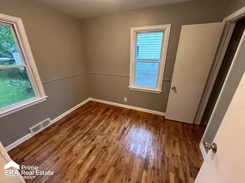 986 Salisbury, Flint, MI 48532 photo 16
