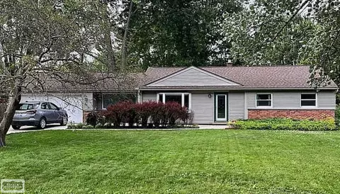 22080 Ulrich, Clinton Township, MI 48036