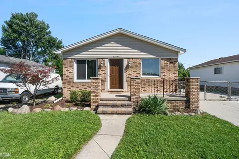 20757 Stafford, Clinton Township, MI 48035