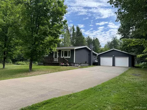 190 Yelle, Gwinn, MI 49841