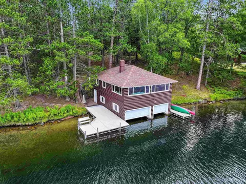 4775 Carpenter, Florence, WI 54121