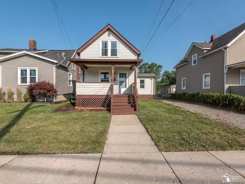 626 Navarre, Monroe, MI 48161