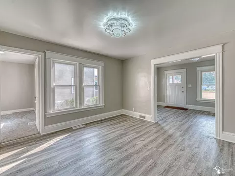 626 Navarre, Monroe, MI 48161 photo 9